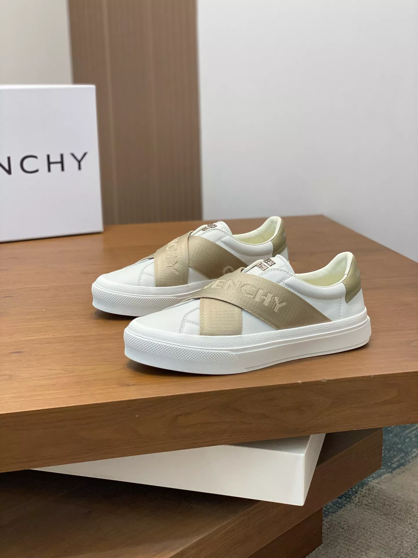 givenchy decontractees chaussures pour homme s_12b4a262